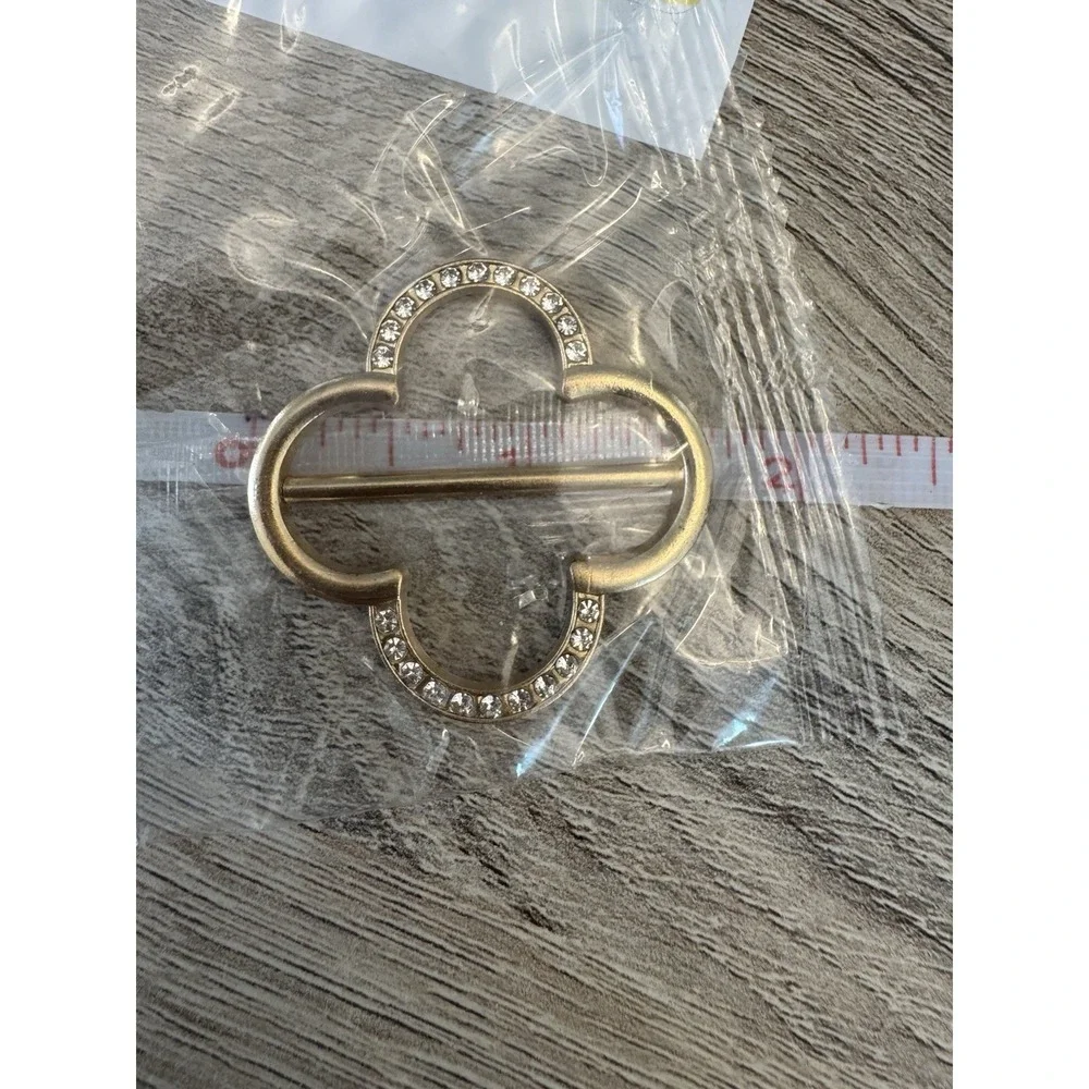 Gold Tone Heart Scarf Clip Set Faux Pearl & Rhinestone 1.5 in New‎ Sealed New